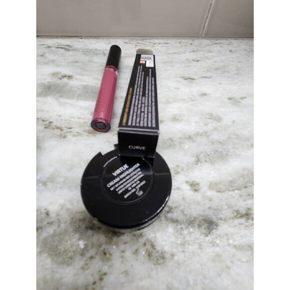 Laritzy Cosmetics Lip Gloss Curve, NIB, Full Size and Virtue Cream Highlighter - Picture 3 of 3